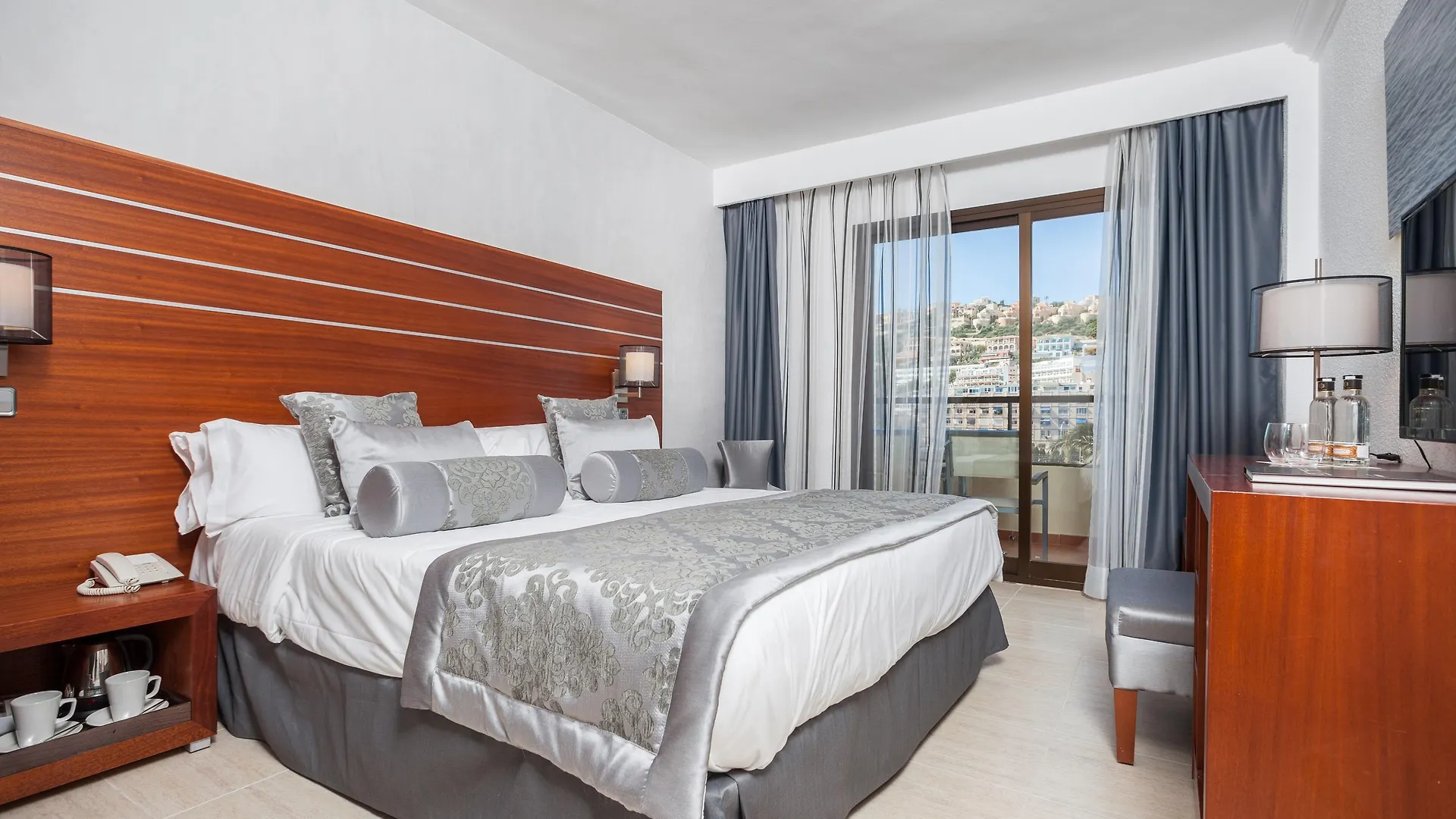 Zafiro Rey Don Jaime Hotel Santa Ponsa